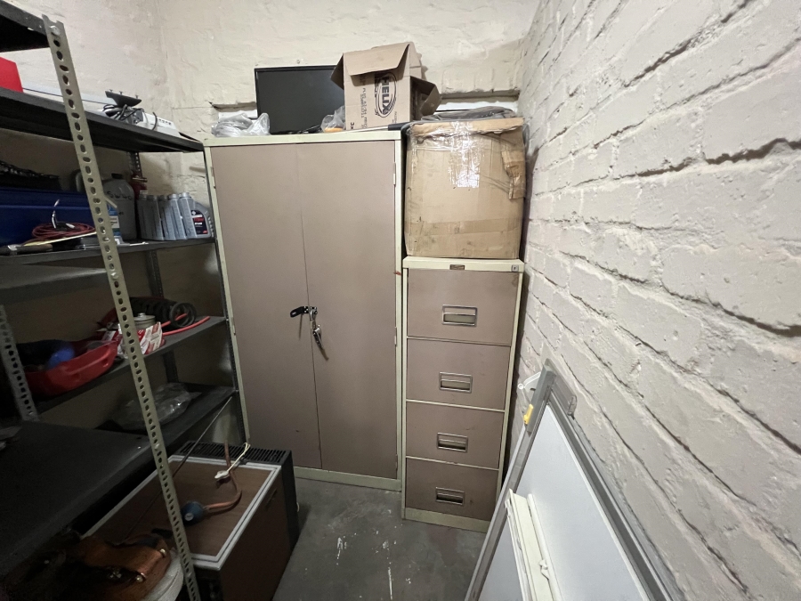 To Let commercial Property for Rent in Triangle Farm Western Cape